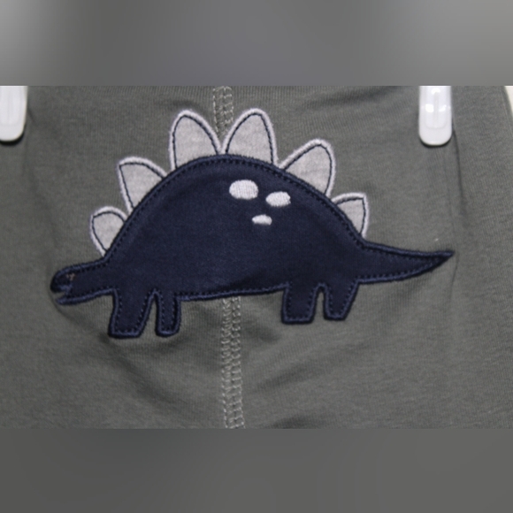 New Carter's 3 Piece Set - Picture 5 of 15